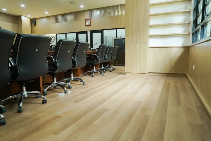 Contoh pemasangan vinyl flooring